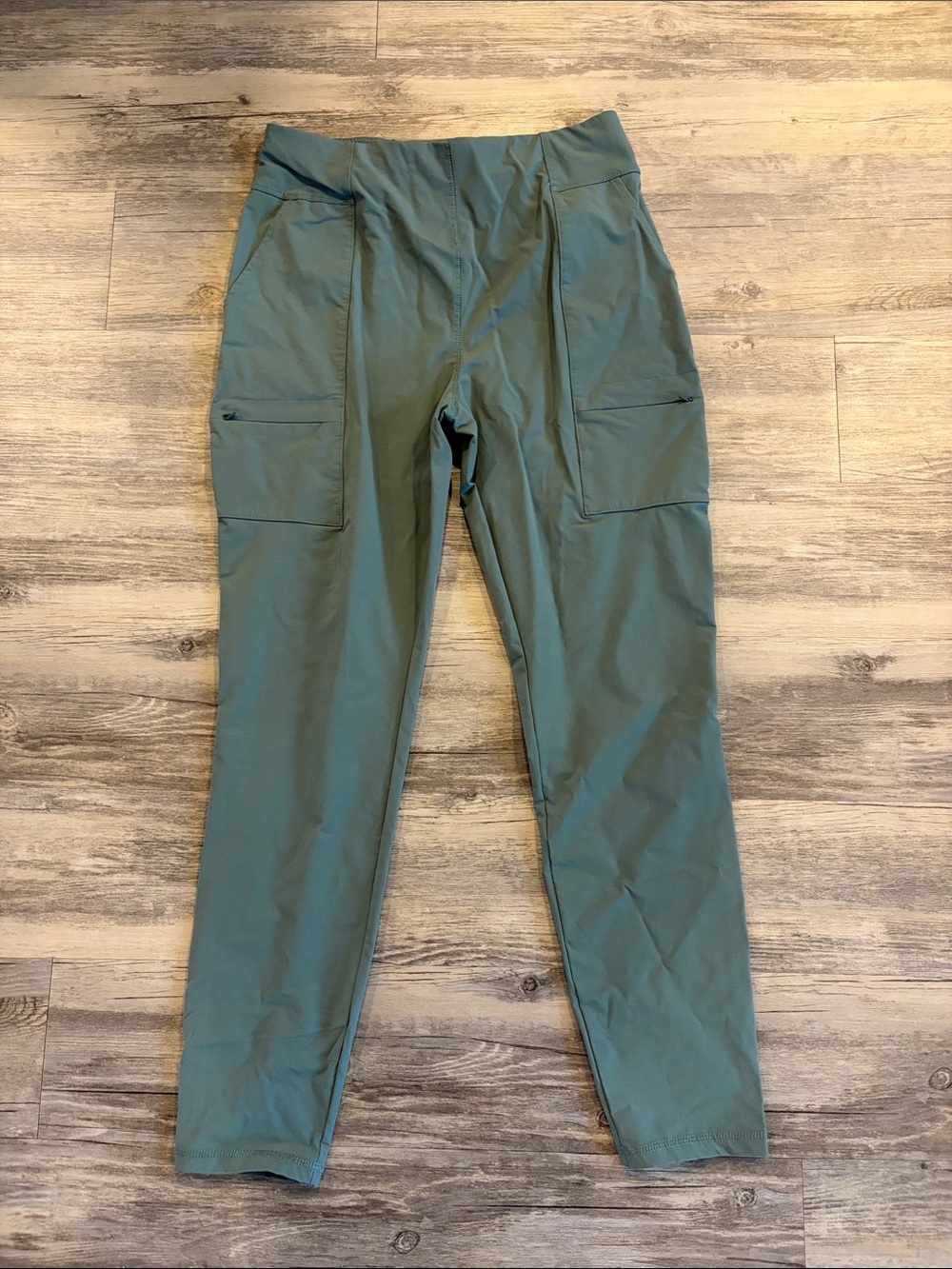 Fabletics Hybrid Cargo Pants